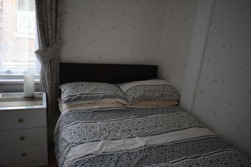 Hostal Three Piers Guest House