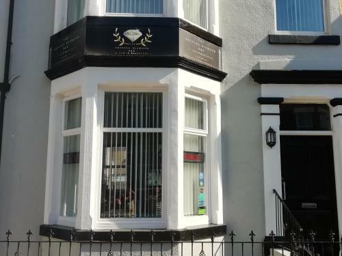 Bed & Breakfast The Shining Diamond