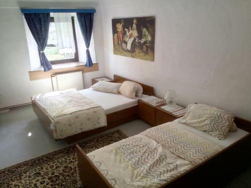 Hostal Guesthouse Veles