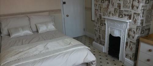 Hostal Northdene Theatre Hotel