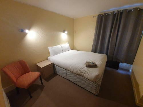 Starlux Hotel