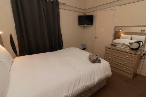 Starlux Hotel