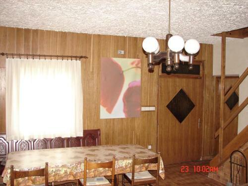 Stress-less House