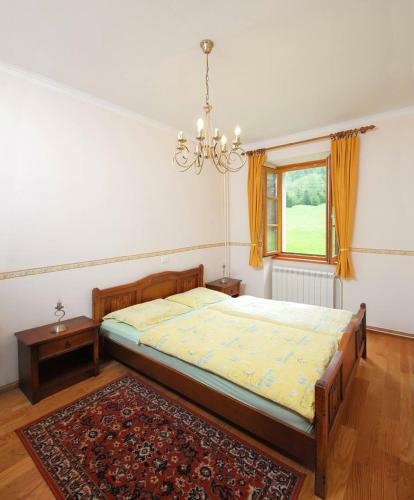 Apartamento Po?itni?ko Stanovanje Pri Cerkvi