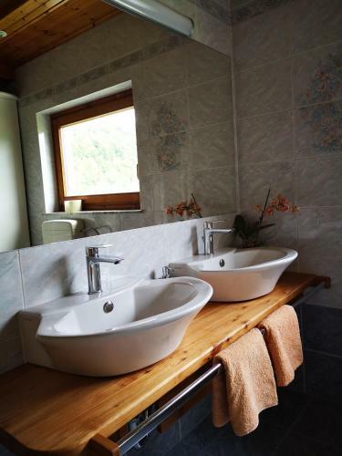 Apartment Vrhouc