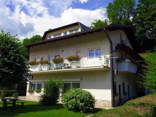 Hostal Apartment Kanalec