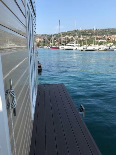 Floating House Blue Star