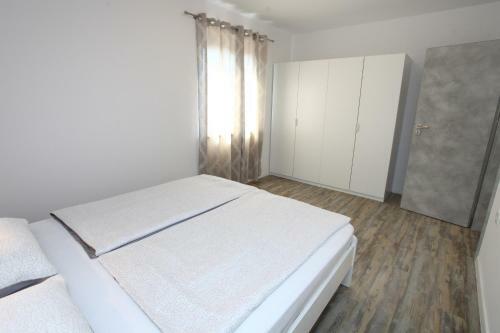 Uptown Apartments With Sea View Zaki
