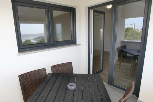 Uptown Apartments With Sea View Zaki