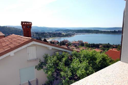 Uptown Apartments With Sea View Zaki
