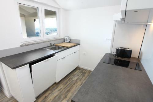 Uptown Apartments With Sea View Zaki