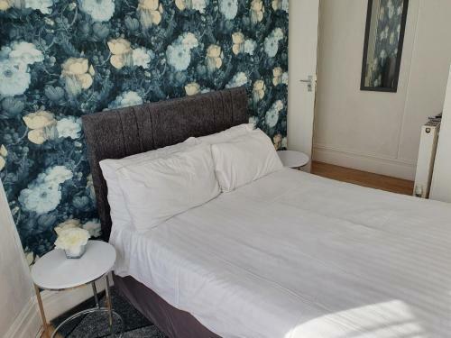 Balkan Hotel