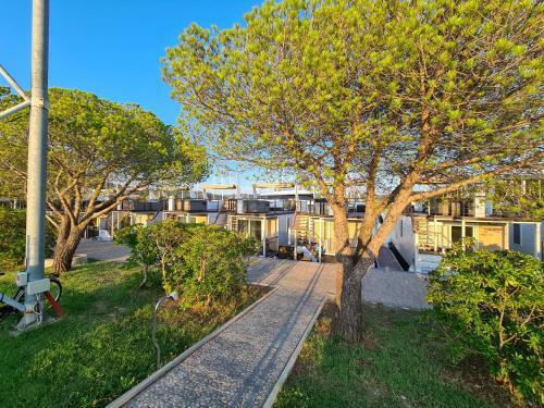 Marina Seahouse Brina