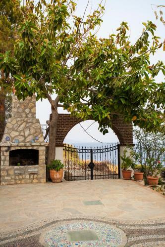 Dat�a Villa Carla Hotel