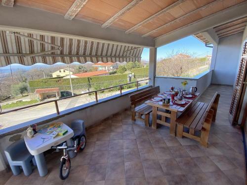 Sea View Istrian Countryside Apartment - Rota