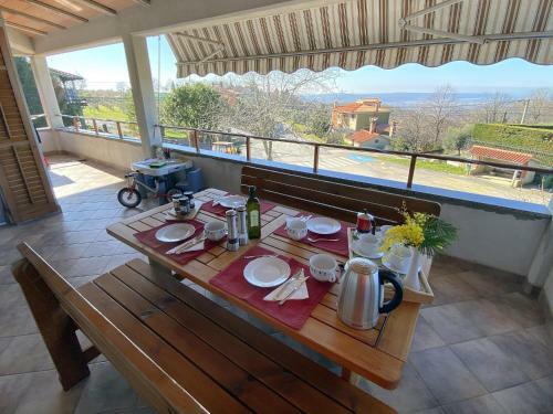 Sea View Istrian Countryside Apartment - Rota