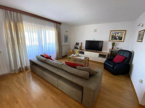 Sea View Istrian Countryside Apartment - Rota
