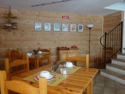 Albergue Ostello Lou Cr�ton Di Lui