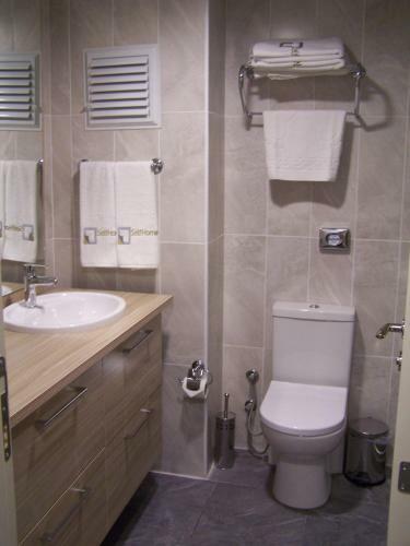 Onno House Apartments