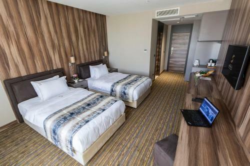 Hotel Shimall Deluxe