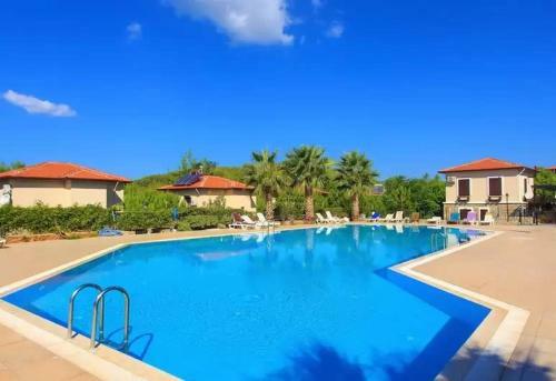 Lovely House With Shared Pool Surrounded By Nature In Fethiye