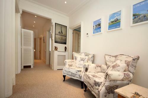 Beds By The Beach A Fabulous Luxury Apartment