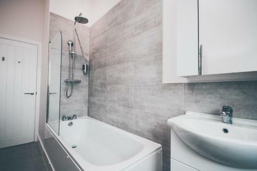 Apartamento Cosy Bournemouth Flat Sleeps 4 With Parking