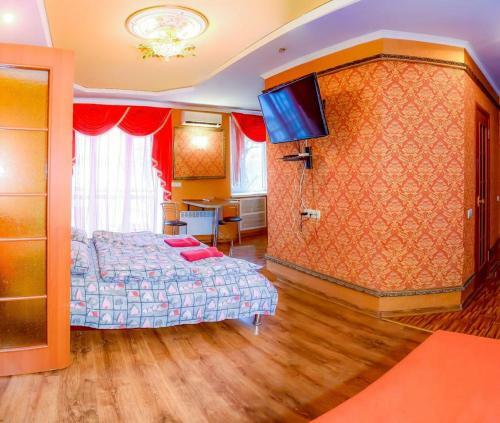 Two Room Apartment John Howard Pub