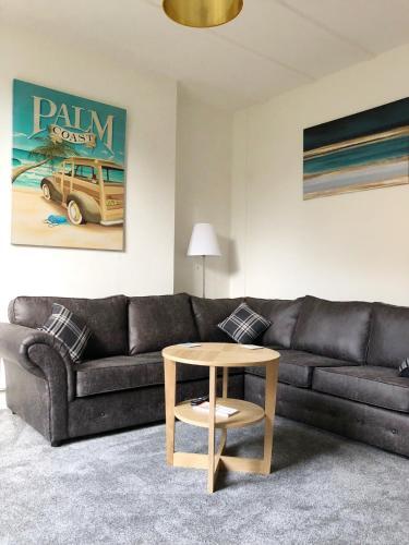 Summer Breeze. 3-bed Apartment Close To The Beach