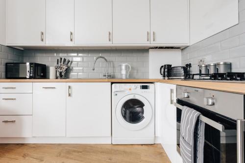 Apartamento Holiday Home Near Train Station