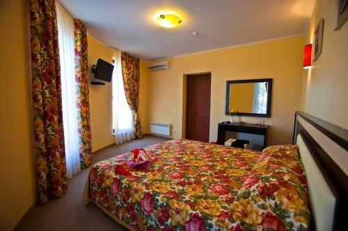 Elizium Park Hotel
