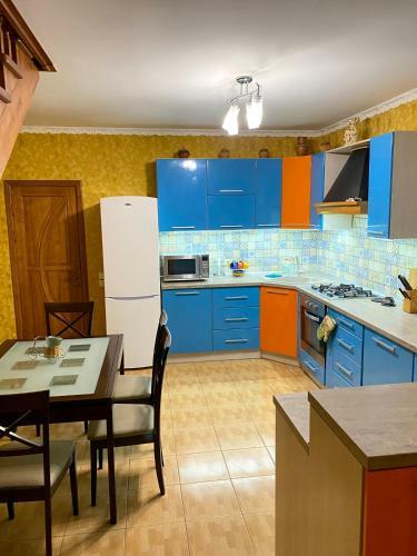 Housevalmark