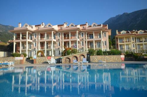 Pinara Apartment
