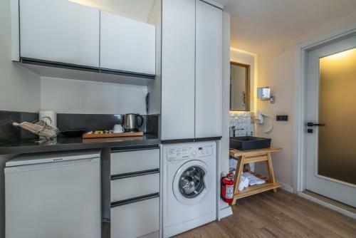 Hotel Ece Marina Suit