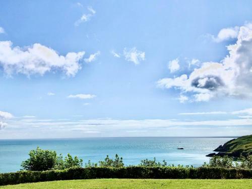 Loxley's Devon Lodge