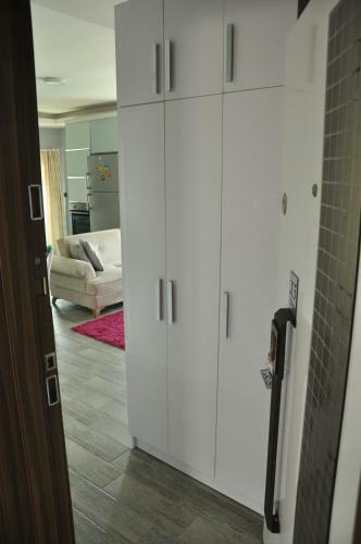 X Suite Apart