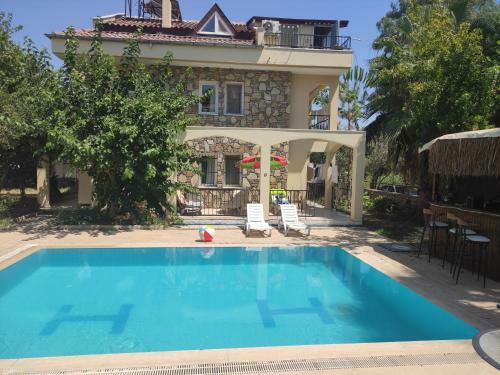�ileks Apart Otel