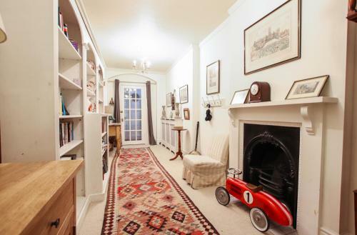 Apartamento Charming & Spacious Georgian Garden Flat