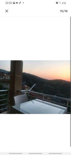 Apartamento Deniz Doga Ve ?ehir Manzaras?