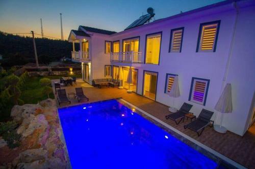 Ak Deniz Villa