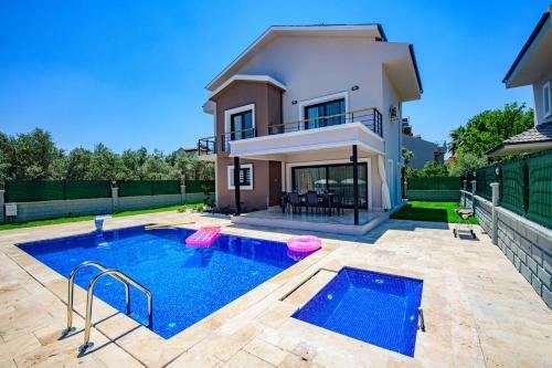 Villa Byssa
