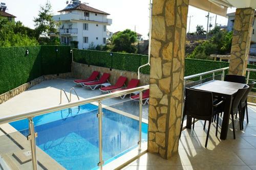 Villa 3 Bedroom V?lla Meseta Calis Beach