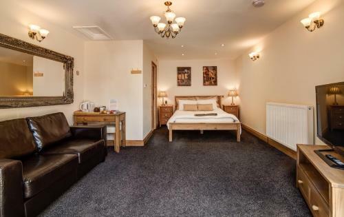 Hostal Acorns Old Farm