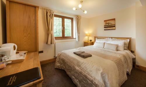 Hostal Acorns Old Farm