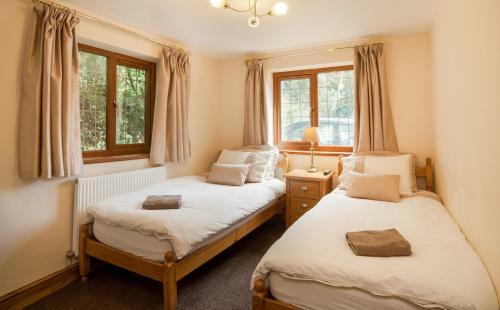 Hostal Acorns Old Farm