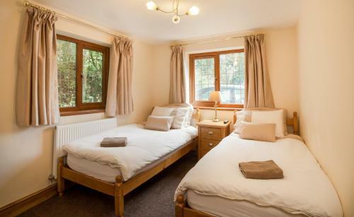 Hostal Acorns Old Farm