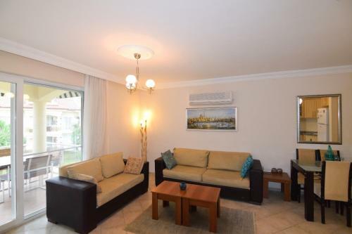 Beachfront Seaview 3 Bedroom Apartment Seahorse 8