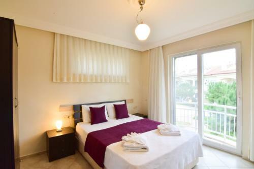Beachfront Seaview 3 Bedroom Apartment Seahorse 8