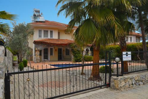 Sunrise Villa