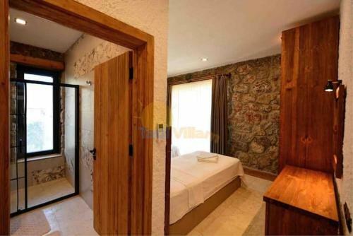 Reddoor Villa